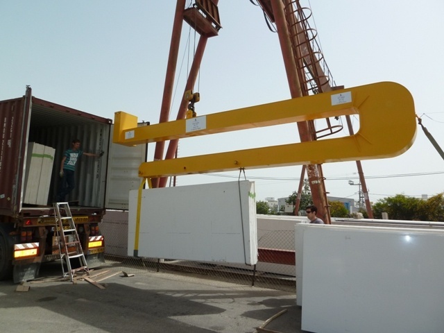 Container load C hook for export coil handling β Pragya Precision Equipment