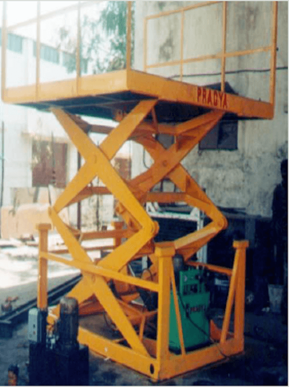 Hydraulic Scissor Lift showing scissor mechanism and platform